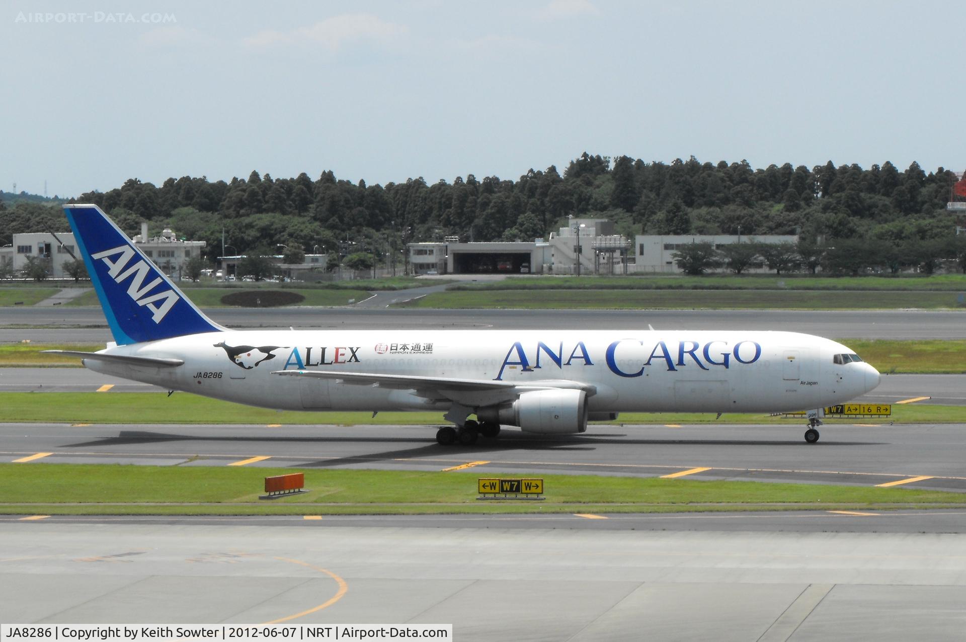 JA8286, 1989 Boeing 767-381/ER(BCF) C/N 24400, Taxying for departure