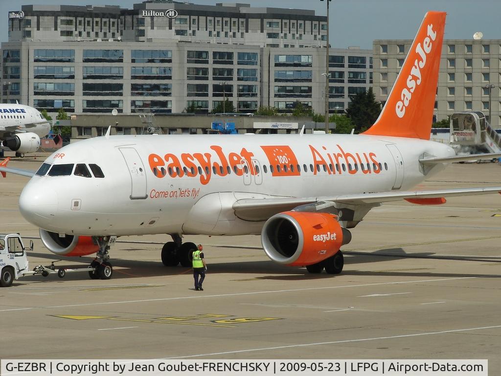 G-EZBR, 2007 Airbus A319-111 C/N 3088, Easyjet departure