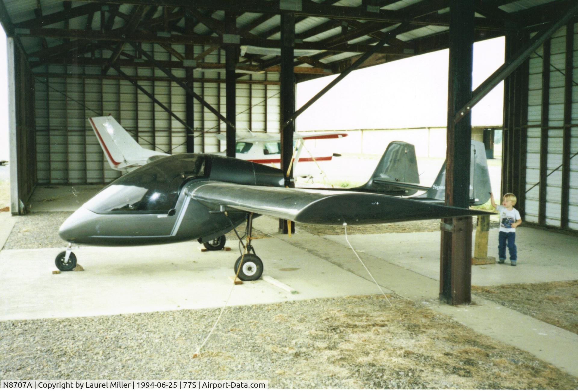 N8707A, 1993 Aero Dynamics Sparrow Hawk II C/N 87007-3, Hangared at Hobby Field, Creswell, OR.  (approximate year 1994)