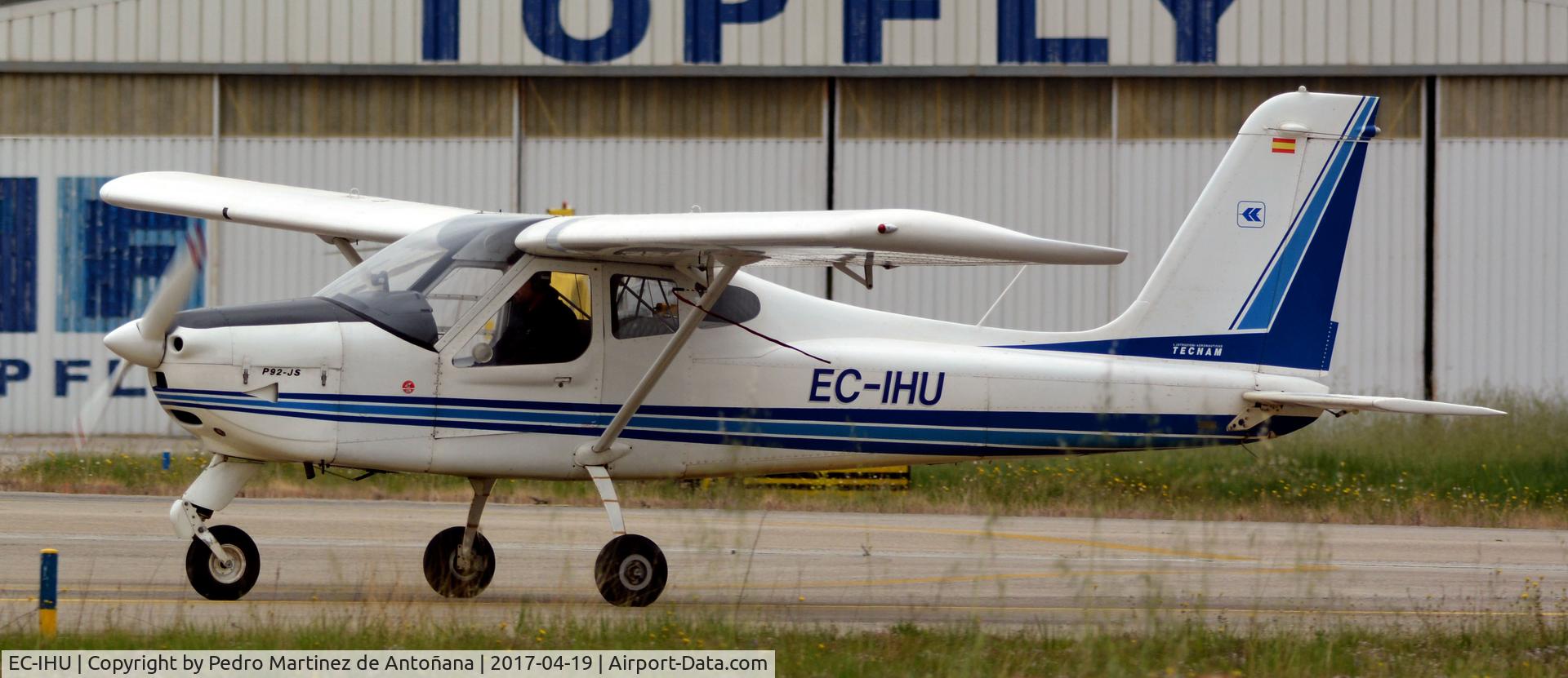 EC-IHU, 2002 Tecnam P-92JS Echo C/N 016, Aeropuerto Sabadell - España