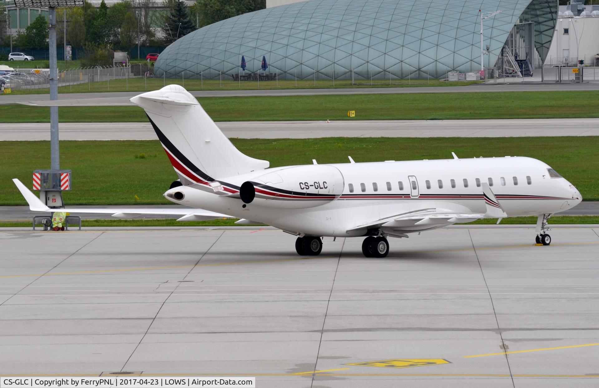 CS-GLC, 2013 Bombardier BD-700-1A10 (Global 6000) C/N 9533, Netjets Global 6000 sitting at the apron in SZG