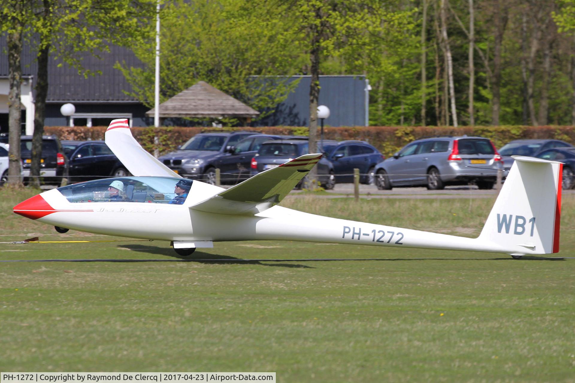 PH-1272, Schempp-Hirth Duo Discus T C/N 62, Winch launch at Axel.