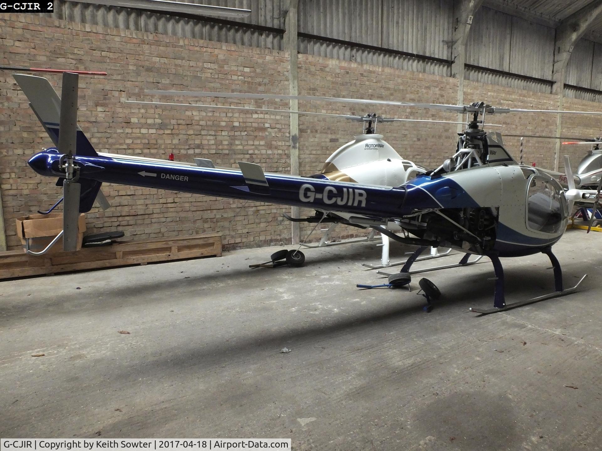 G-CJIR, 1999 Rotorway Exec 162F C/N 6169/6724, Street Farm Takeley
