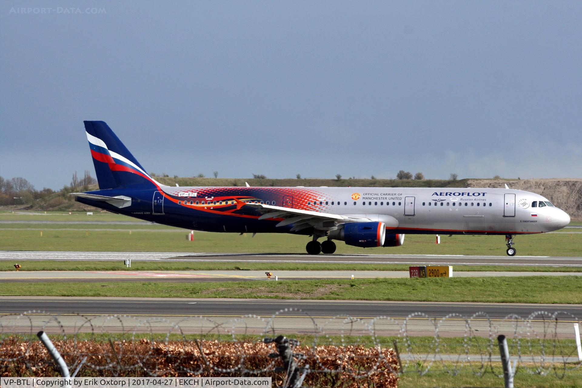 VP-BTL, 2013 Airbus A321-211 C/N 5881, VP-BTL taking off rw 22R