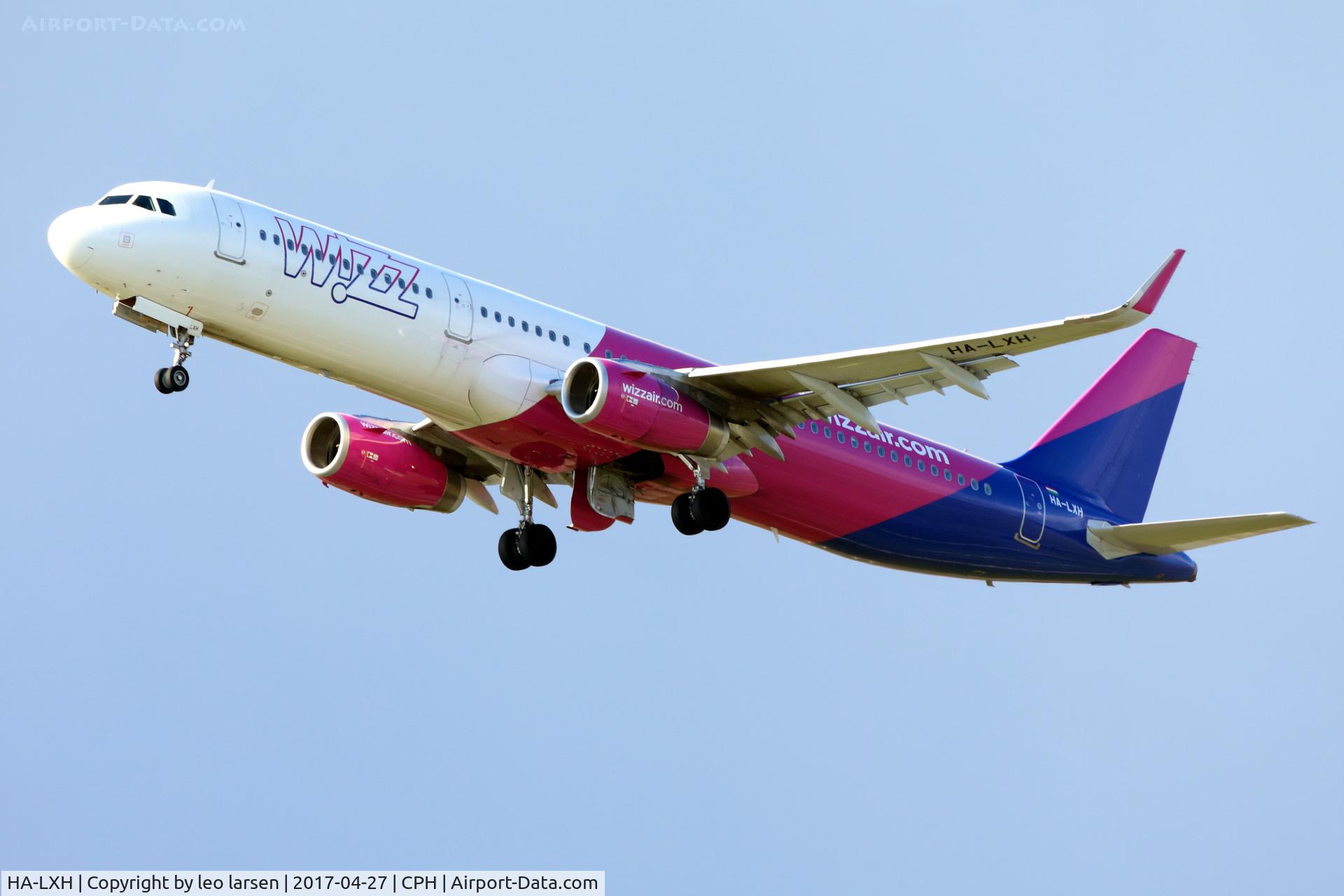 HA-LXH, 2016 Airbus A321-231 C/N 7217, Copenhagen 27.4.2017