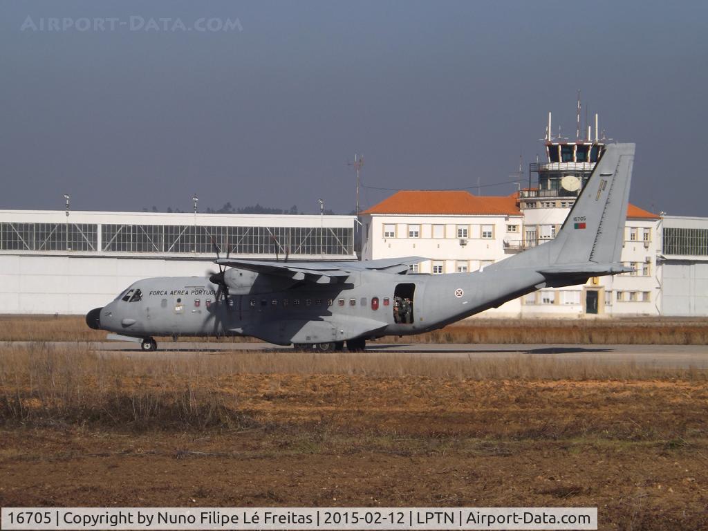 16705, 2009 CASA C-295M C/N S-057, Taxying at the runway.