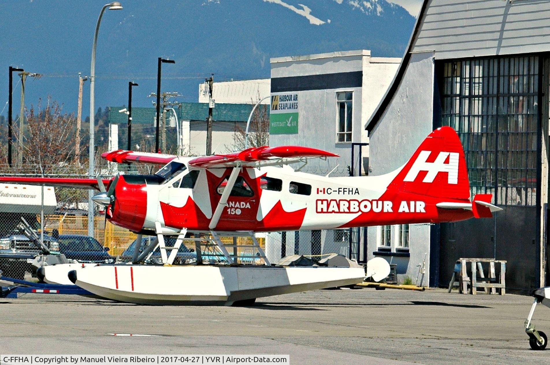 C-FFHA, 1949 De Havilland Canada DHC-2 Beaver Mk.1 C/N 39, Canada 150 livery