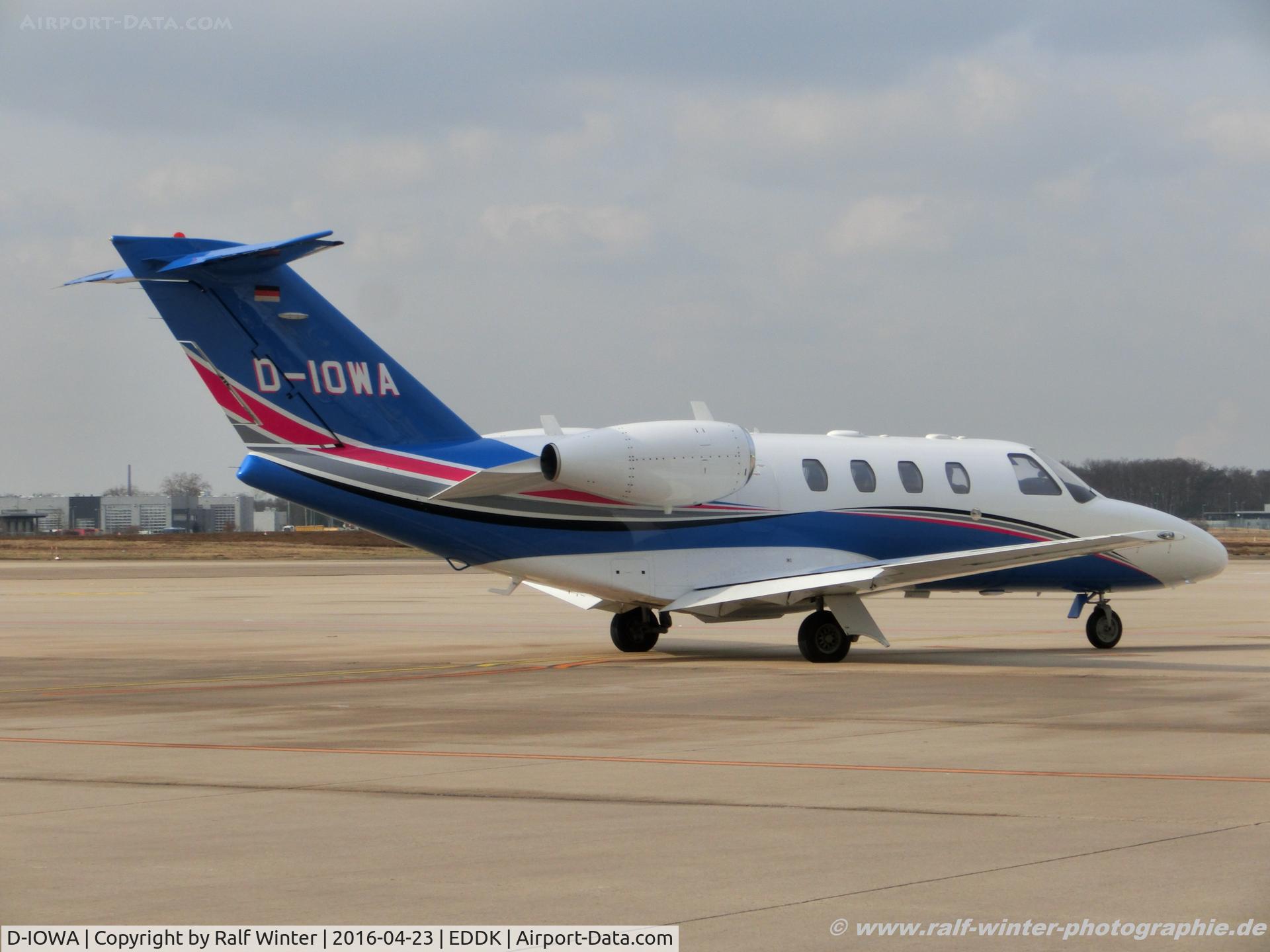 D-IOWA, 2006 Cessna 525 CitationJet CJ1+ C/N 525-0624, Cessna 525 CitationJet - DAS Duscholux Air Service - 525-0144 - D-IDAG - 23.04.2016 - CGN
