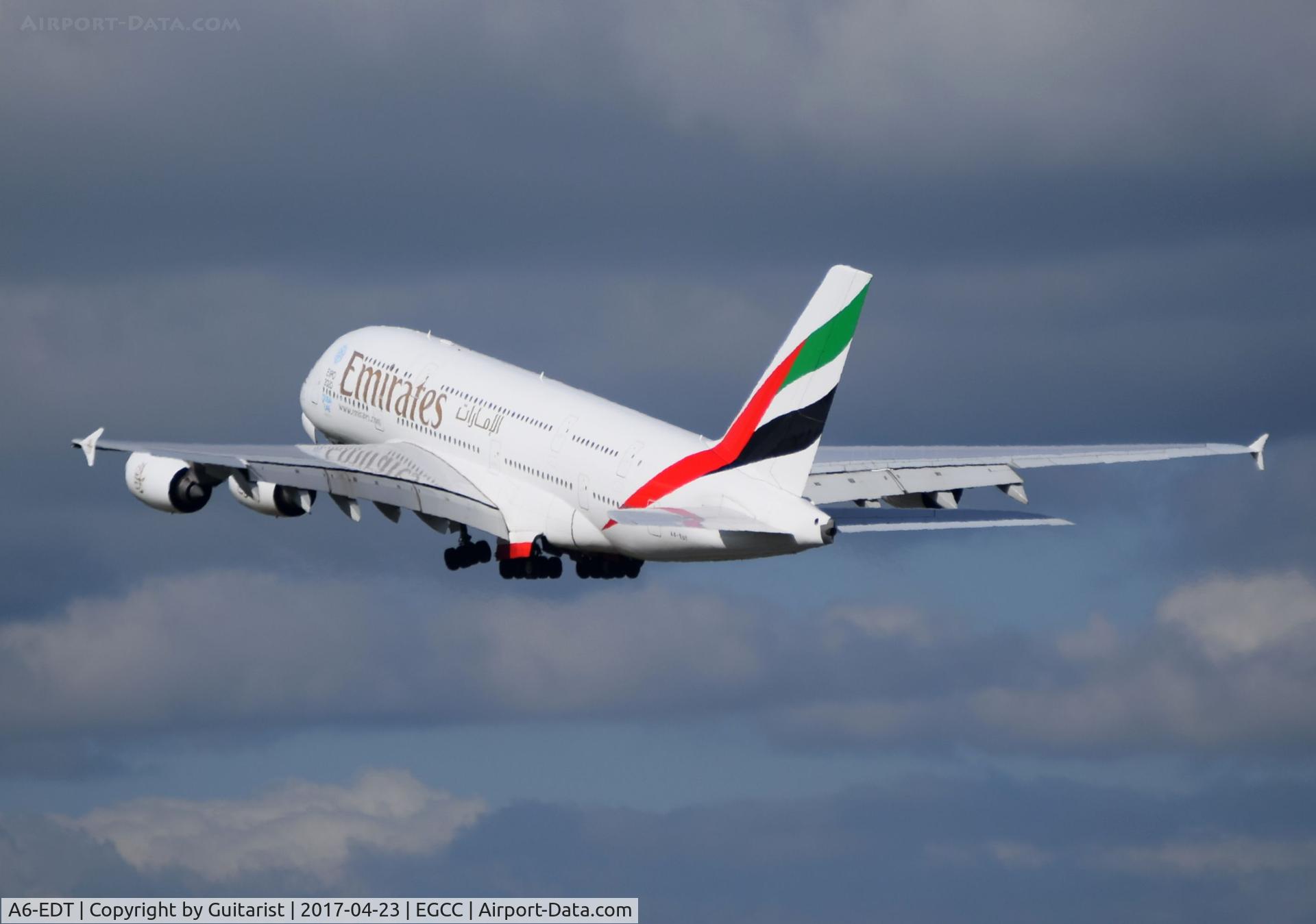 A6-EDT, 2011 Airbus A380-861 C/N 090, At Manchester
