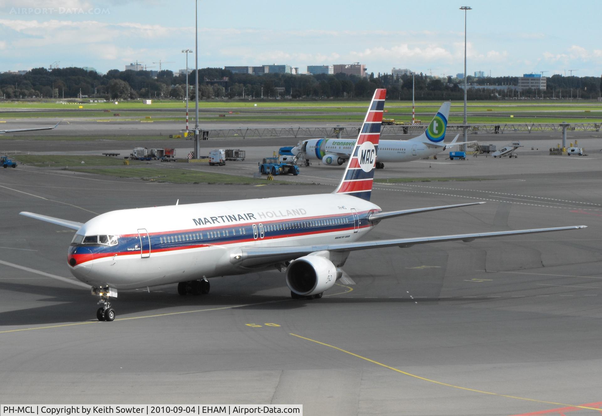 PH-MCL, 1992 Boeing 767-31A/ER C/N 26469, Martinair Retro Colours