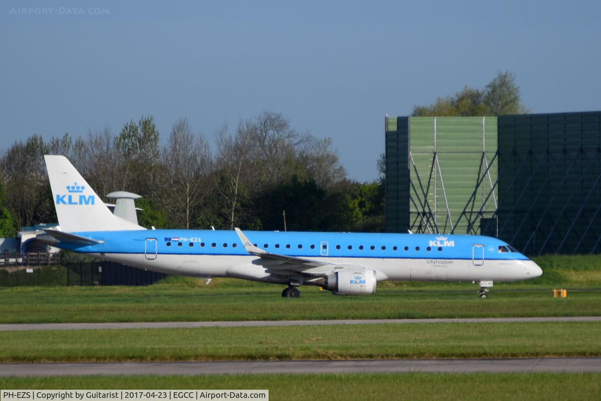 PH-EZS, 2010 Embraer 190LR (ERJ-190-100LR) C/N 19000380, At Manchester