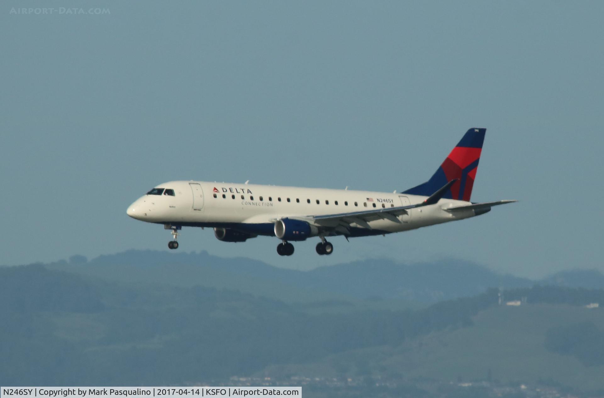 N246SY, 2016 Embraer 175LR (ERJ-170-200LR) C/N 17000607, ERJ 170-200 LR