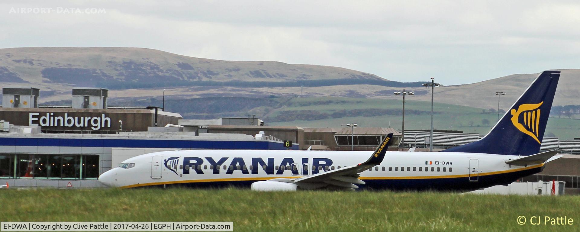 EI-DWA, 2007 Boeing 737-8AS C/N 33617, At Edinburgh
