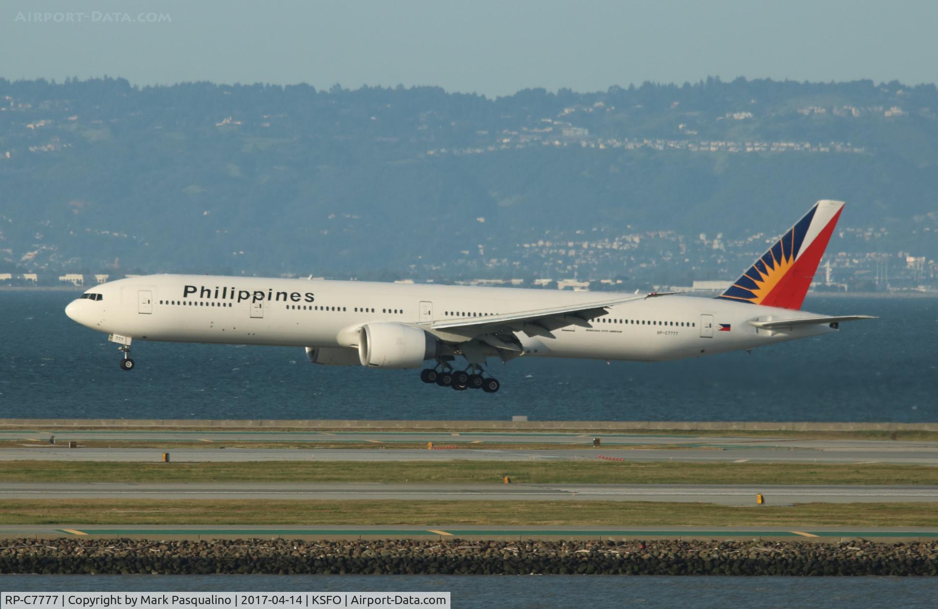 RP-C7777, 2009 Boeing 777-36N/ER C/N 37709, Boeing 777-300ER