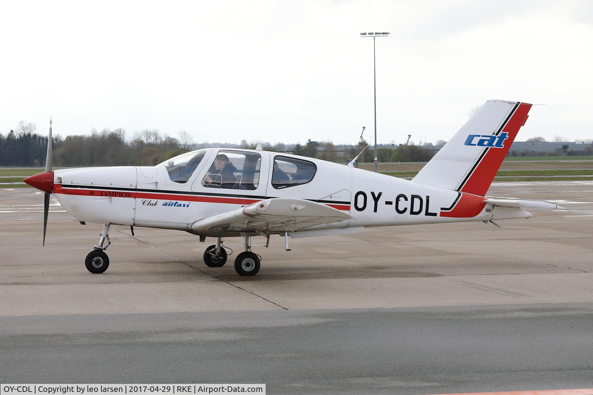 OY-CDL, 1991 Socata TB-9 Tampico C/N 1272, Roskilde 29.4.2017