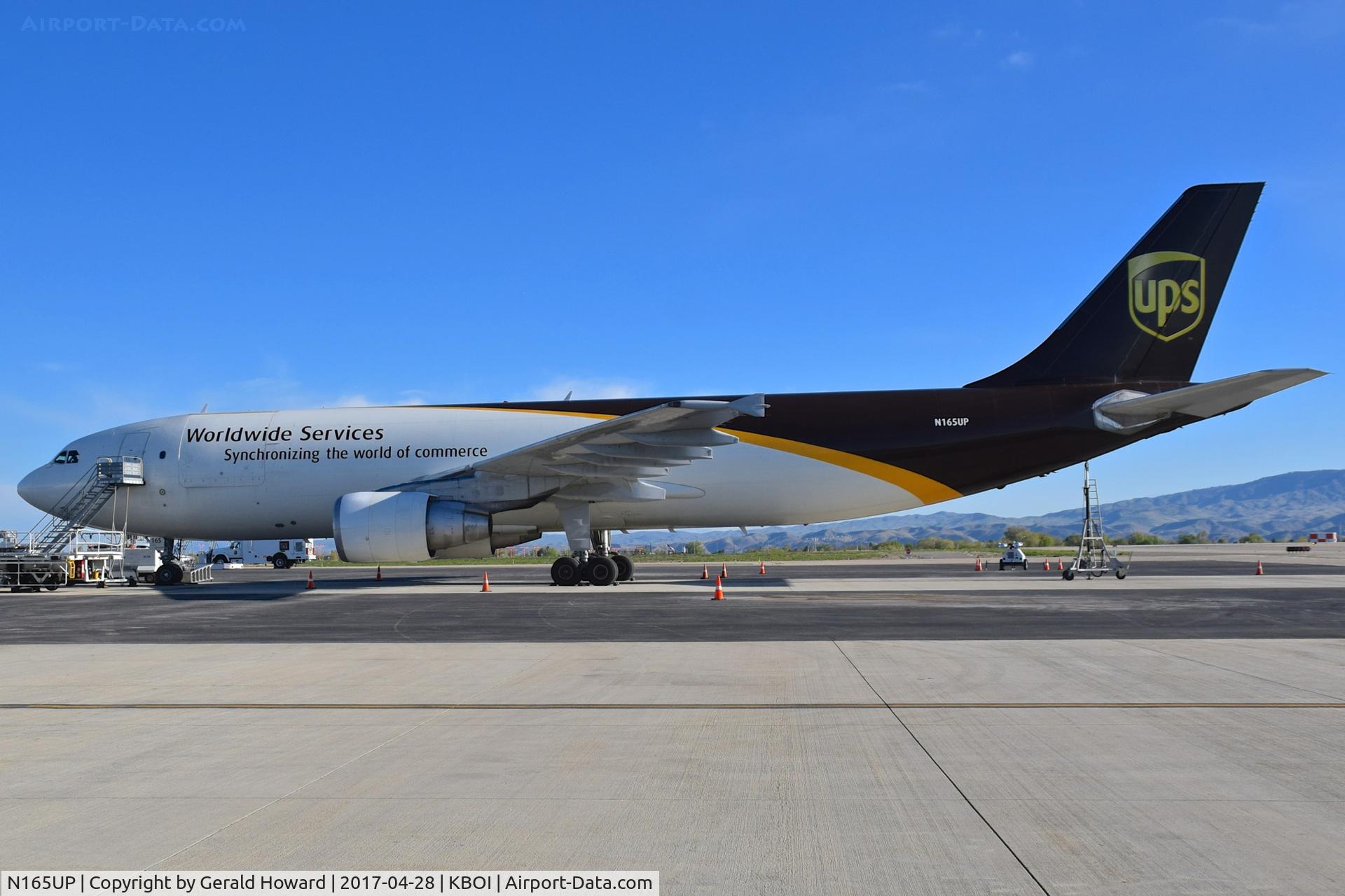N165UP, 2005 Airbus A300F4-622R C/N 0854, Parked on the UPS ramp.