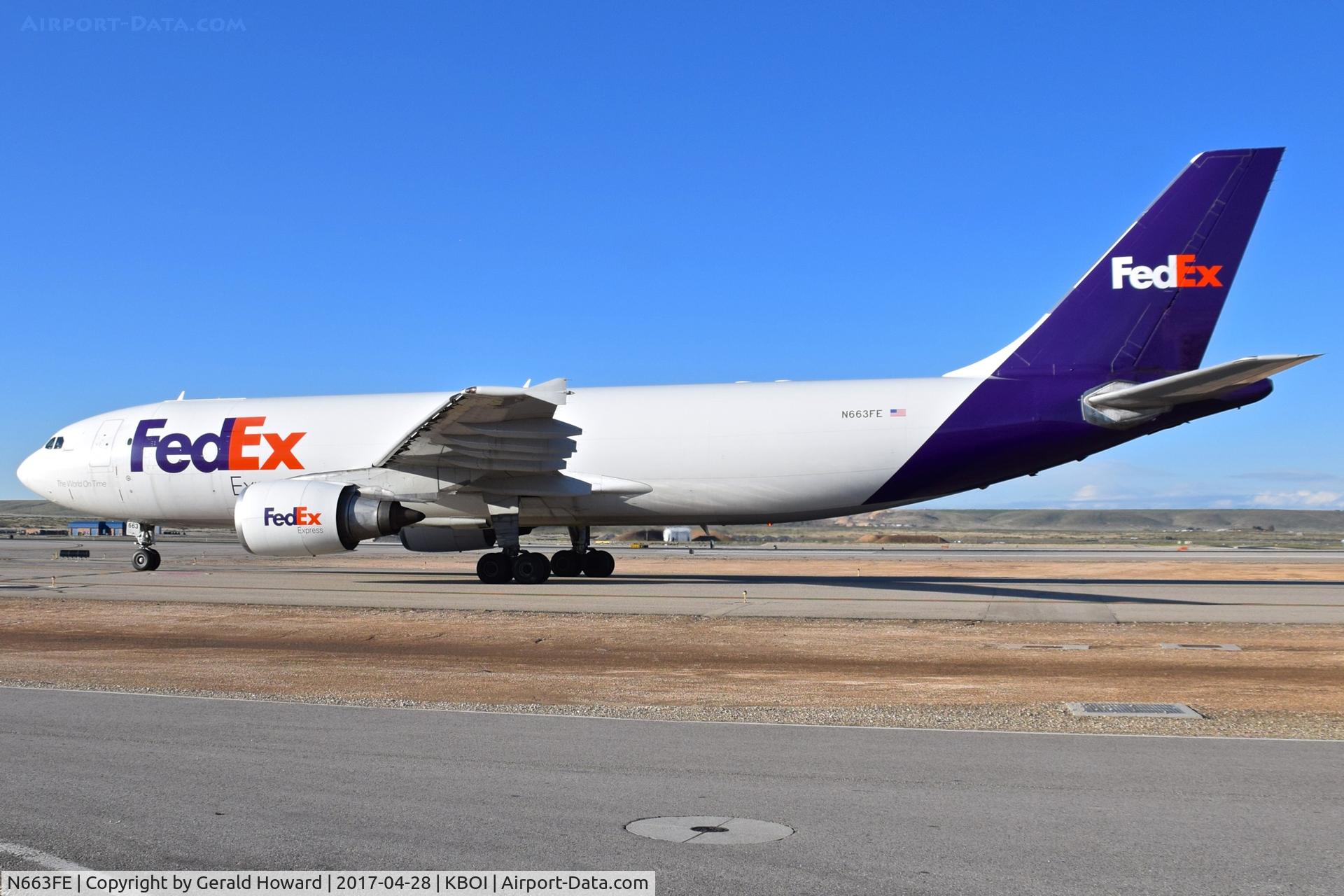 N663FE, 1995 Airbus A300F4-605R C/N 766, Taxiing on Alpha for RWY 28R.