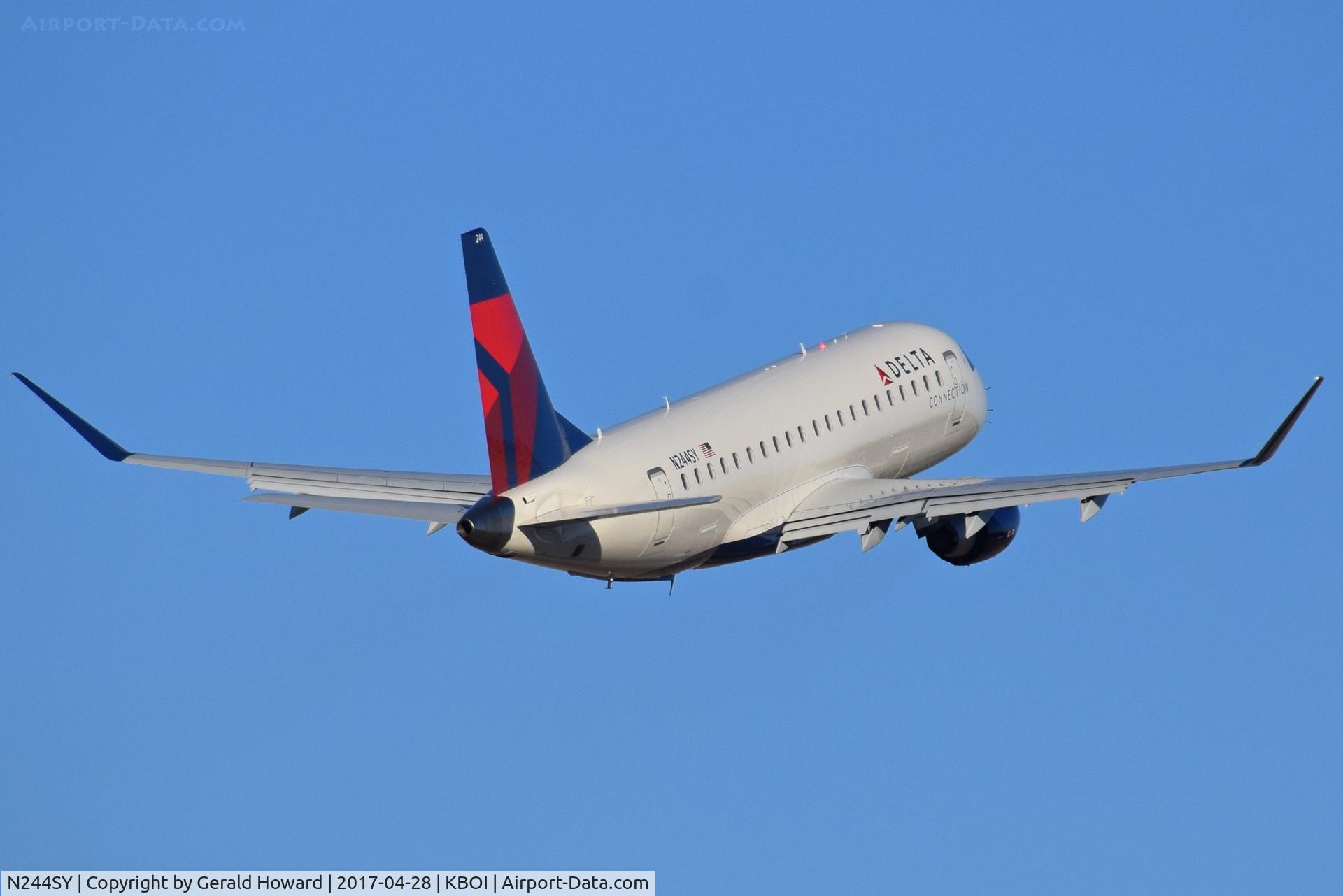 N244SY, 2016 Embraer 175LR (ERJ-170-200LR) C/N 17000598, Departing BOI.