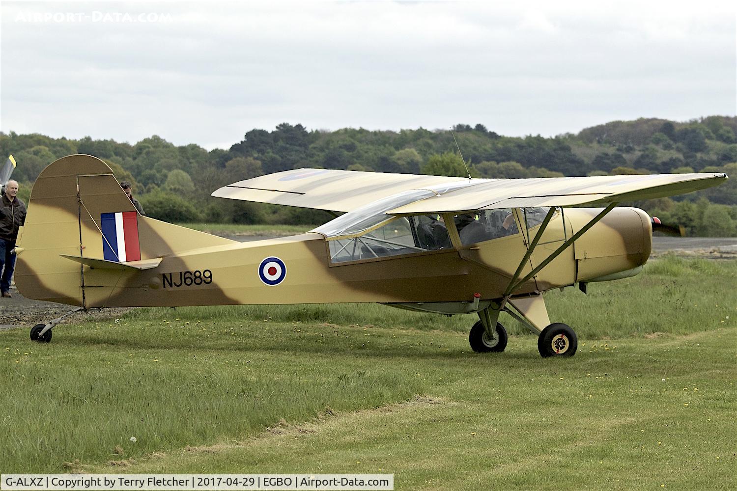 G-ALXZ, 1944 Taylorcraft Auster Mk.5/150 C/N 1082, At 2017 Radial and Trainer Fly-In at Wolverhampton Halfpenny Green Airport