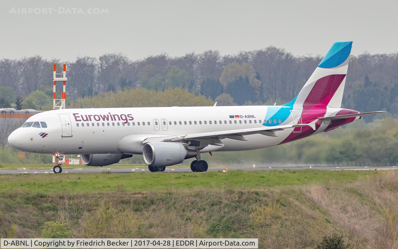 D-ABNL, 2002 Airbus A320-214 C/N 1852, line up for departure to Palma via RW27
