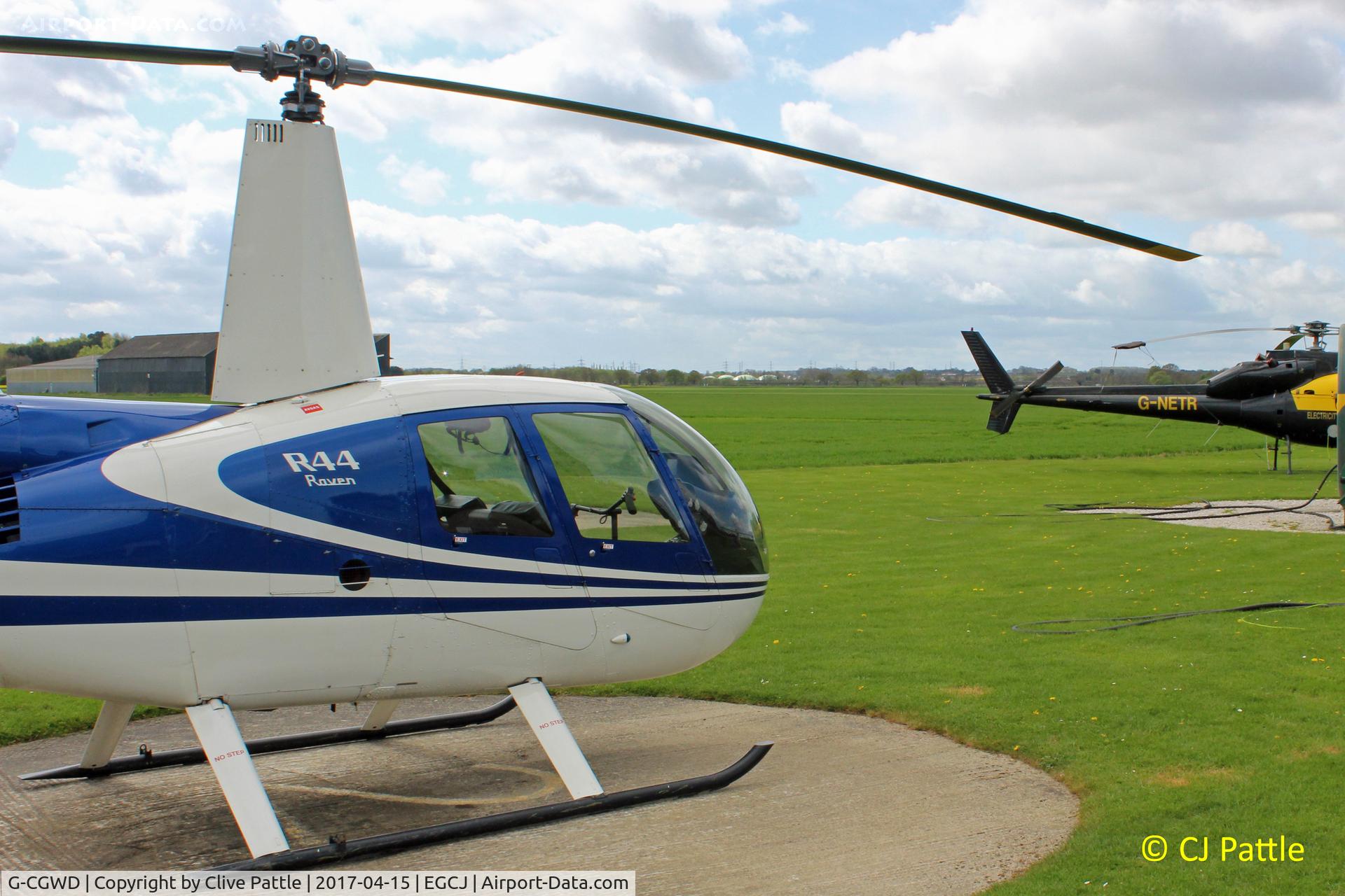 G-CGWD, 2007 Robinson R44 Raven C/N 1695, At Sherburn