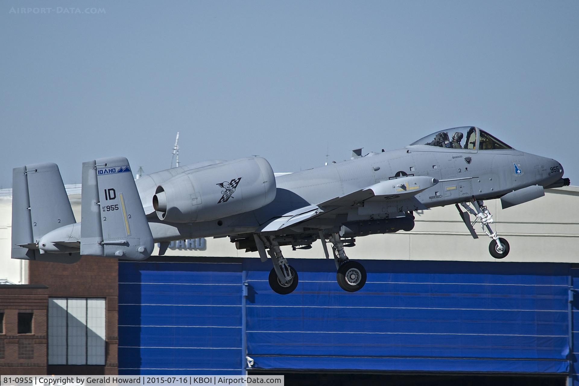 81-0955, 1981 Fairchild Republic A-10C Thunderbolt II C/N A10-0650, Departing RWY 28L.