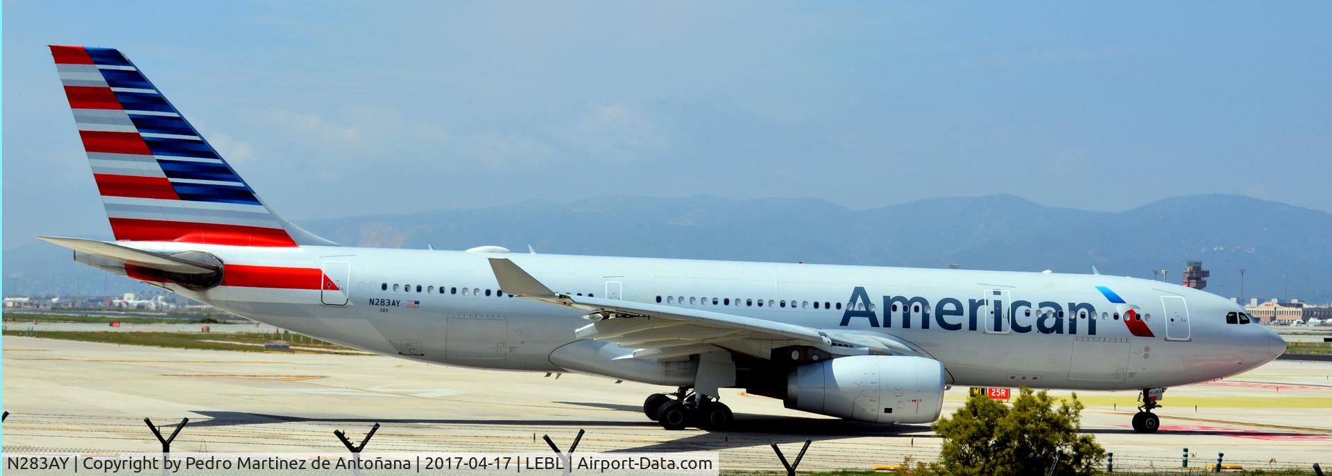 N283AY, 2009 Airbus A330-243 C/N 1076, El Prat  -  Barcelona  -  España