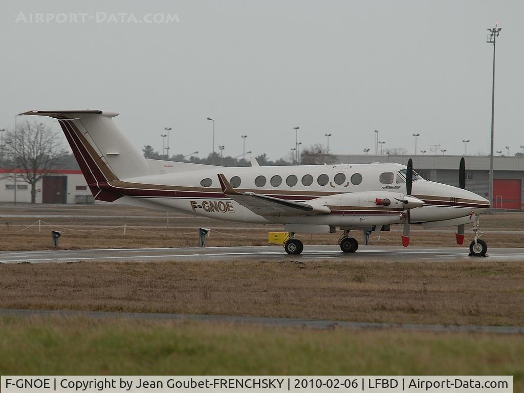 F-GNOE, 1997 Beech Super King Air 350 C/N FL-183, Boetos SNC