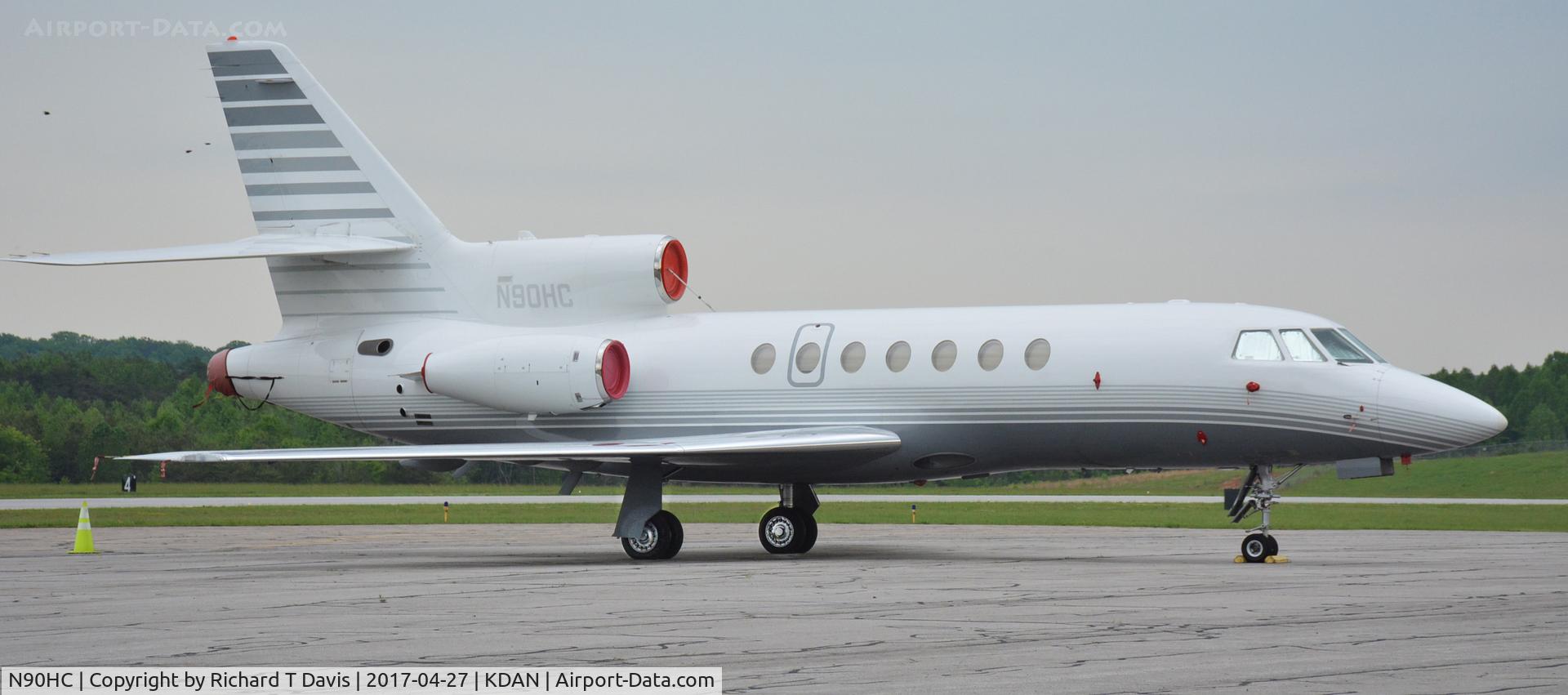 N90HC, Cessna T310Q C/N 310Q0949, It's not whats in the data base but here in Danville Va.