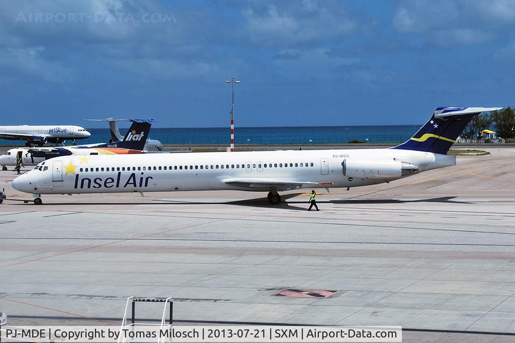 PJ-MDE, 1990 McDonnell Douglas MD-82 (DC-9-82) C/N 49971, 