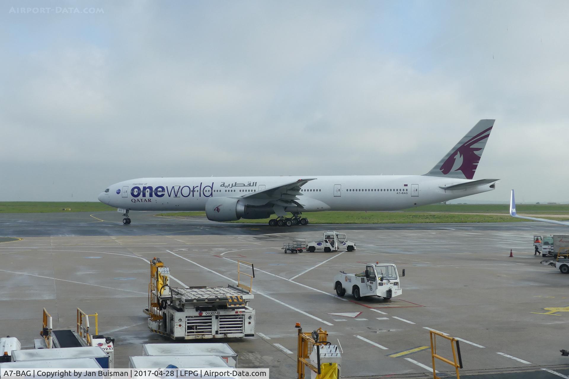 A7-BAG, 2009 Boeing 777-3DZ/ER C/N 36014, One World scheme