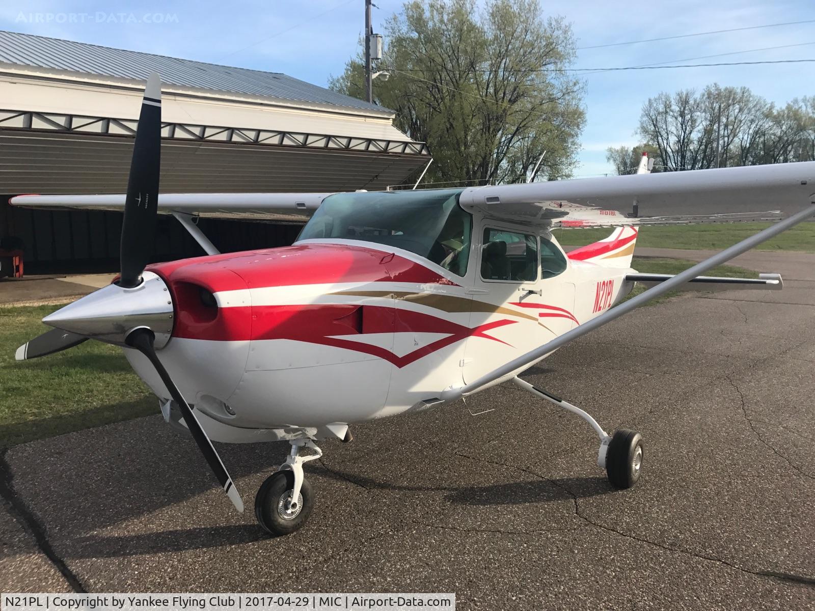 N21PL, 1984 Cessna R182 Skylane RG C/N R182-01983, Yankee Flying Club's Cessna 182 RG, back from the shop after having hail damage repaired.