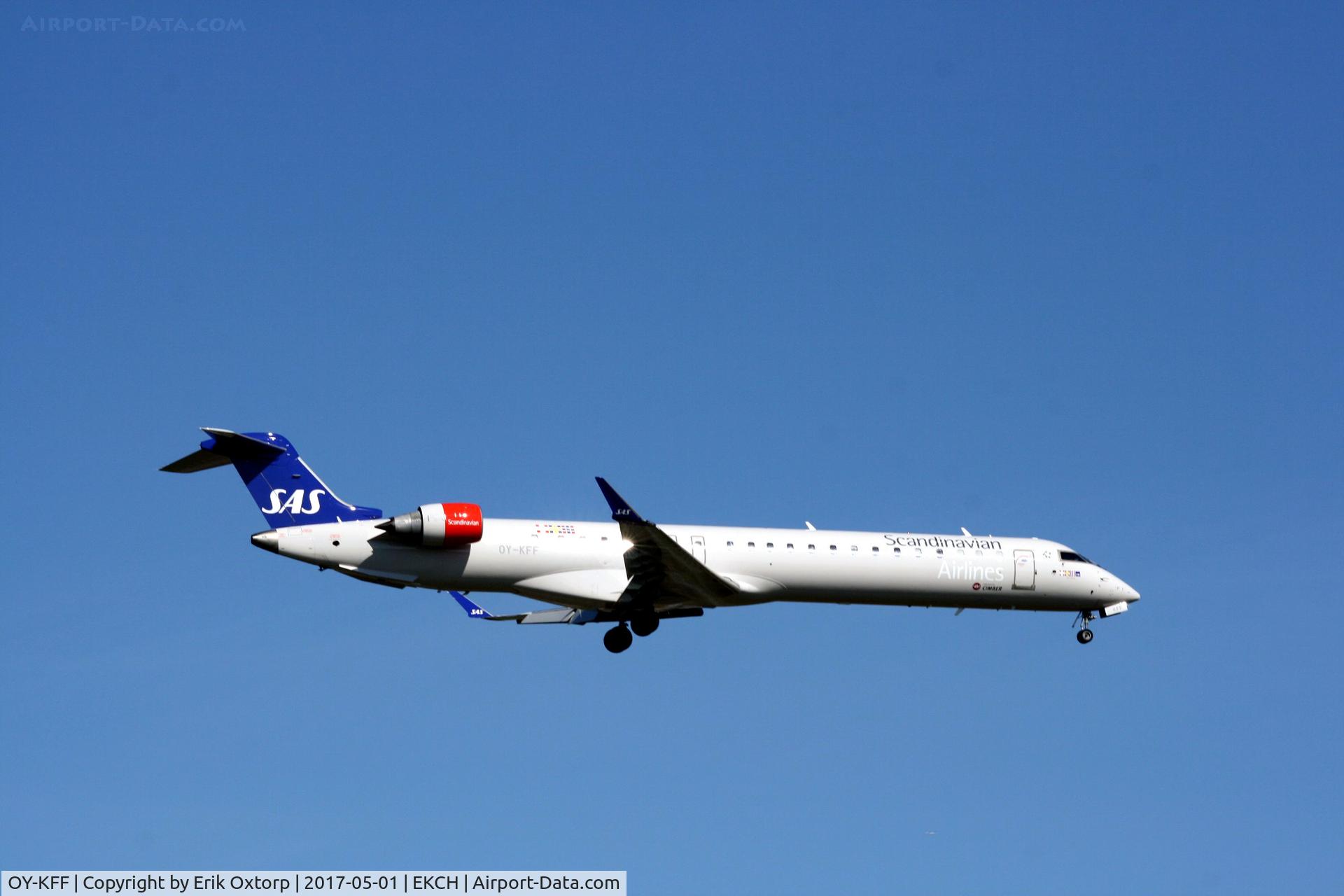 OY-KFF, 2009 Bombardier CRJ-900 (CL-600-2D24) C/N 15231, OY-KFF landing rw 04L