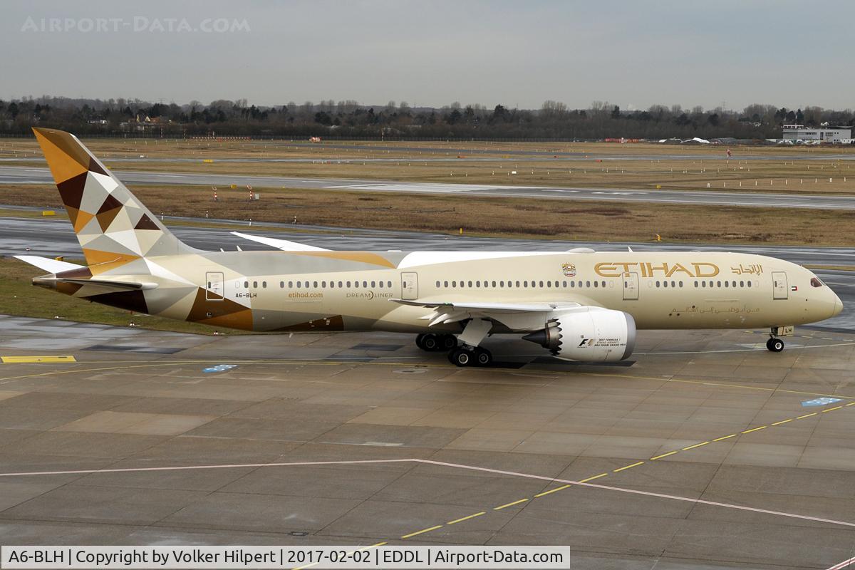 A6-BLH, 2016 Boeing 787-9 Dreamliner C/N 39653, at dus