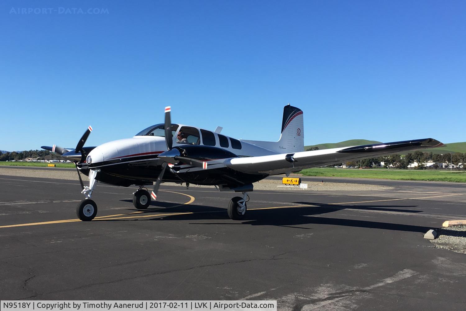 N9518Y, 1962 Beech D50E Twin Bonanza C/N DH-334, 1962 Beech D50E, c/n: DH-334