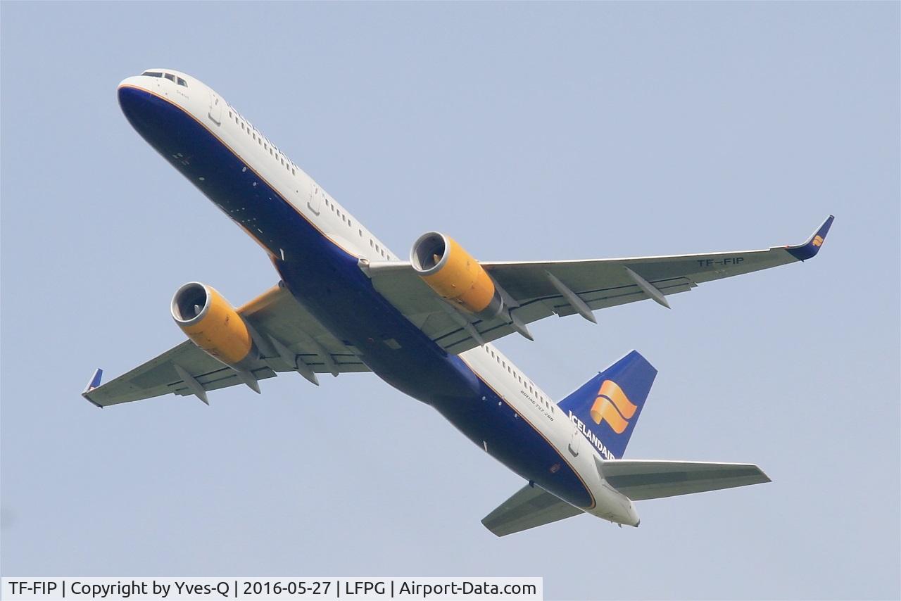TF-FIP, 2000 Boeing 757-208 C/N 30423, Boeing 757-208, Take off rwy 27L, Roissy Charles De Gaulle airport (LFPG-CDG)