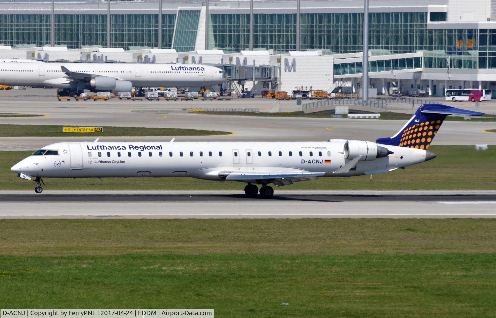 D-ACNJ, 2010 Bombardier CRJ-900 NG (CL-600-2D24) C/N 15249, Lufthansa Cityline CRJ900 landing.