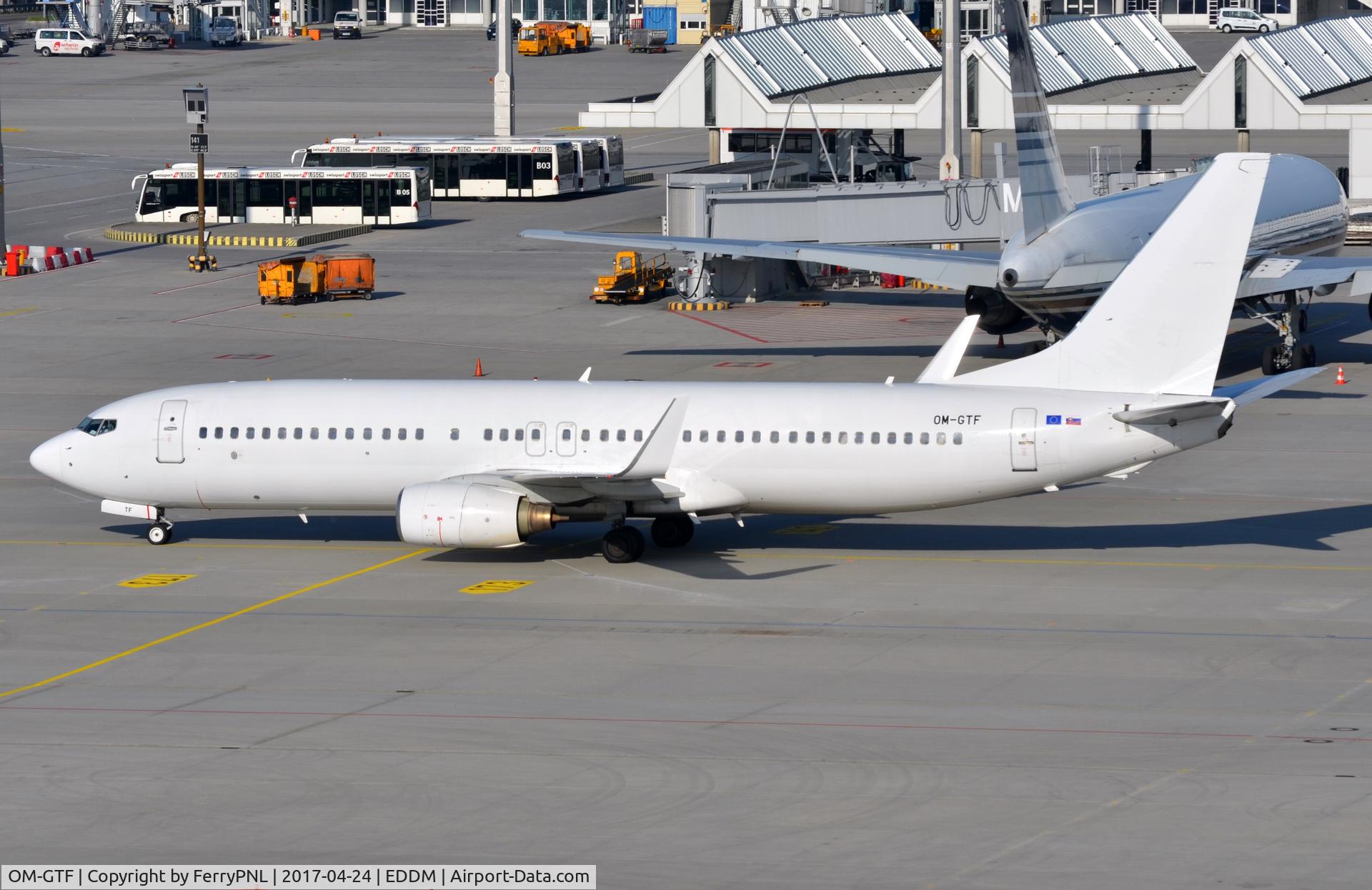 OM-GTF, 1998 Boeing 737-86J C/N 28070, Go2Sky B738 operating a TUI flights out of MUC.