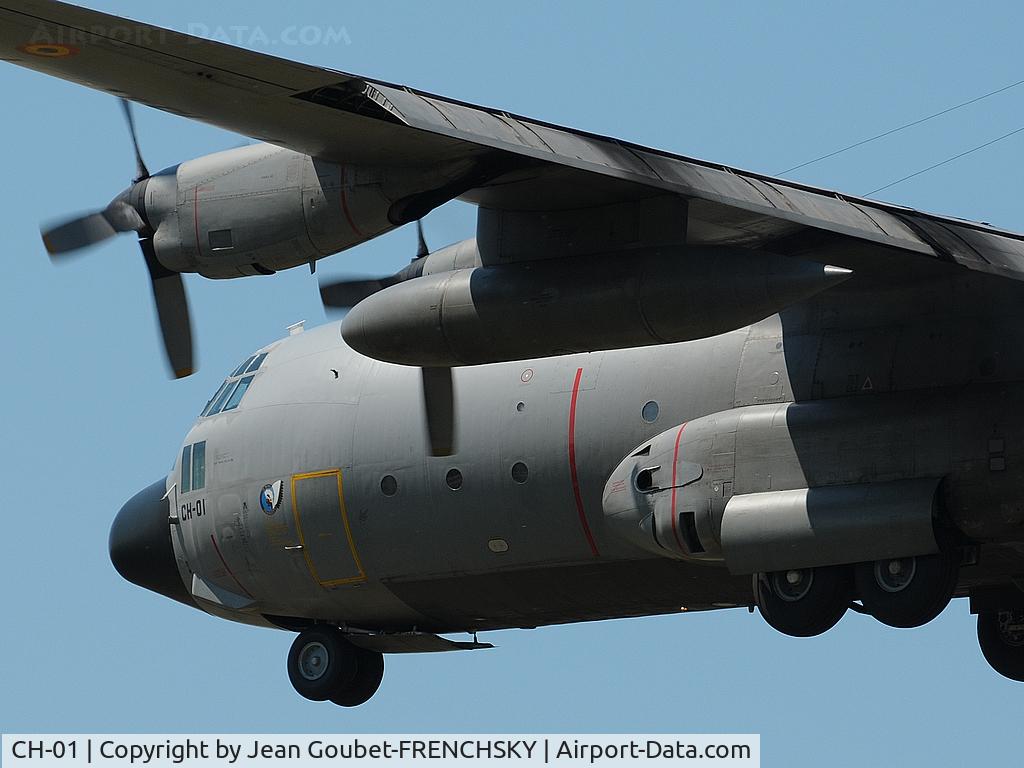 CH-01, 1971 Lockheed C-130H Hercules C/N 382-4455, Belgian Air Force landing runway 23