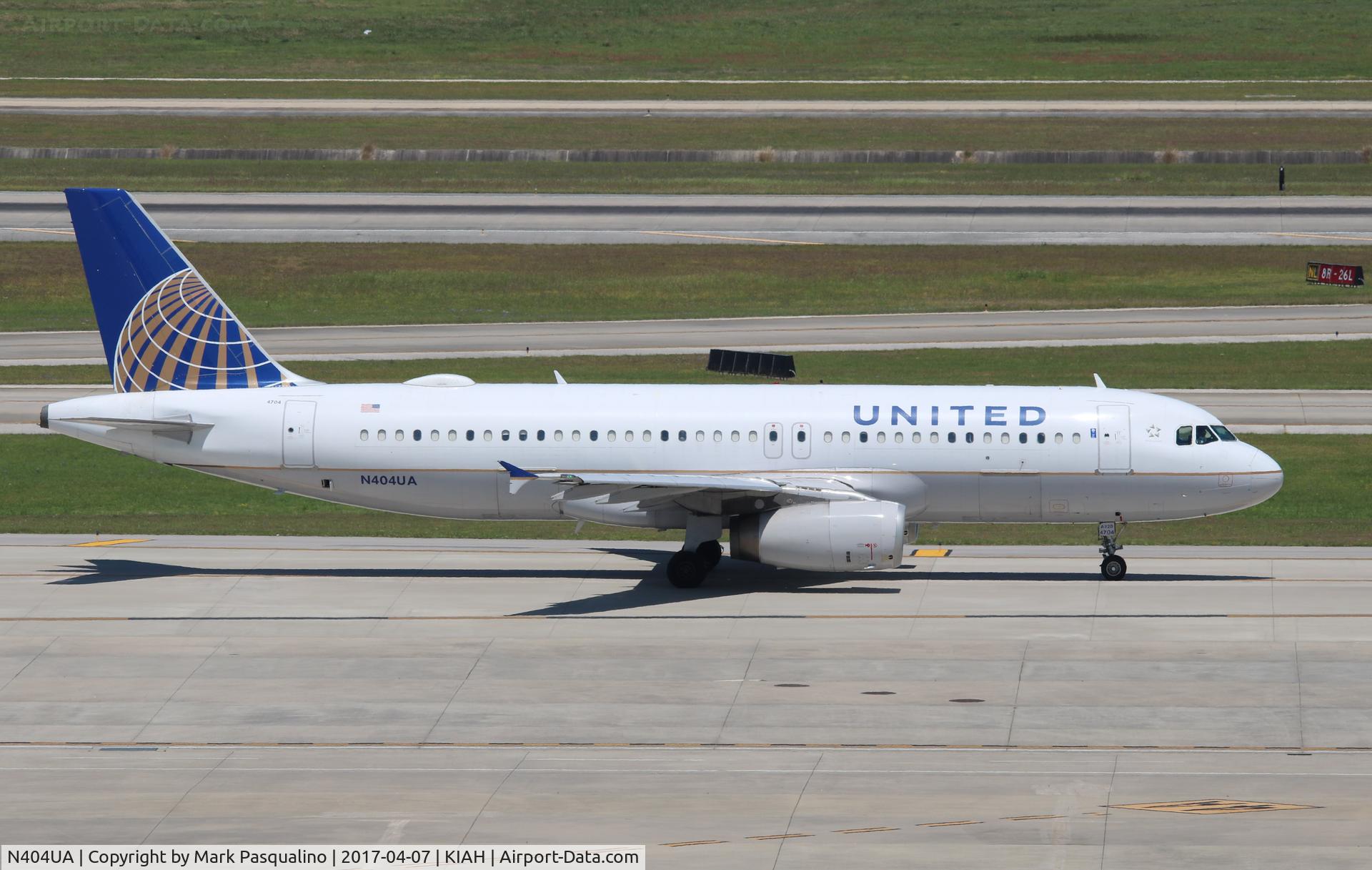 N404UA, 1993 Airbus A320-232 C/N 450, Airbus A320