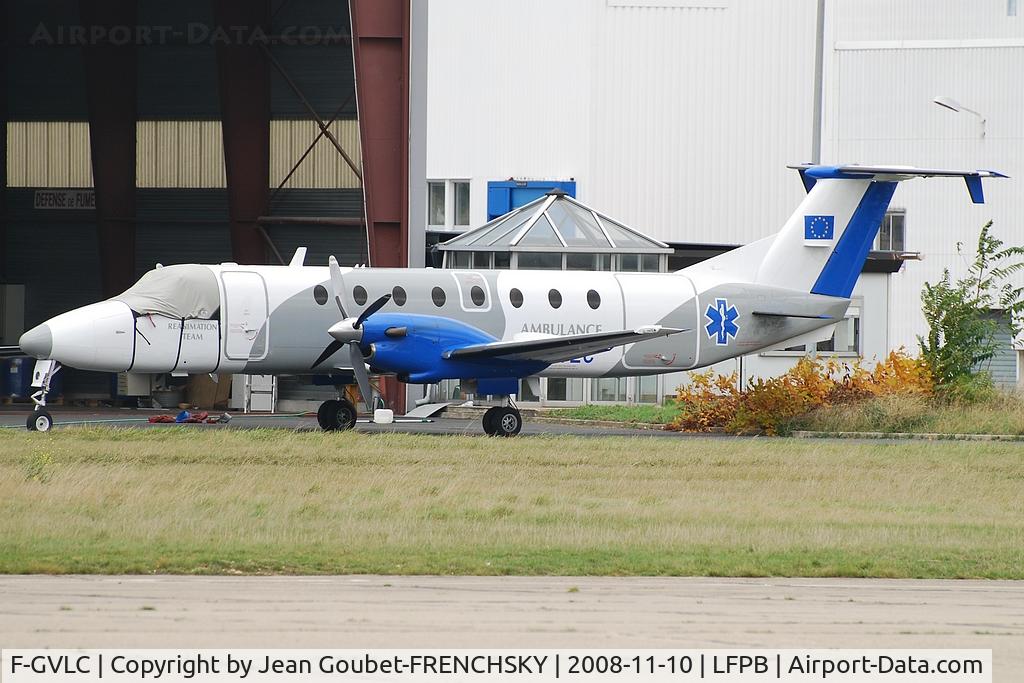 F-GVLC, 1991 Beech 1900C-1 C/N UC-168, Medic' Air International at Paris Le Bourget