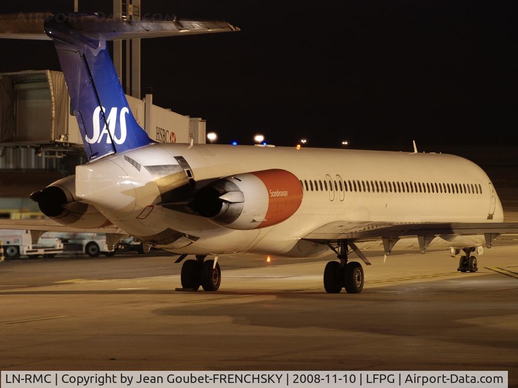 LN-RMC, 1989 McDonnell Douglas MD-82 (DC-9-82) C/N 49909, SAS Scandinavian Airline System at CDG Terminal 1