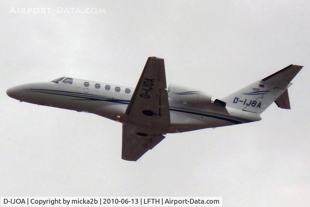 D-IJOA, 2001 Cessna 525A CitationJet CJ2 C/N 525A-0034, Take off