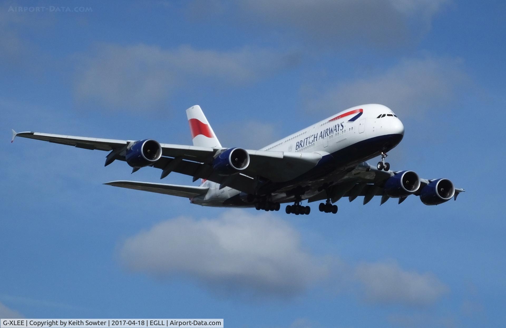G-XLEE, 2013 Airbus A380-841 C/N 148, Short finals to land on runway 09L at Heathrow