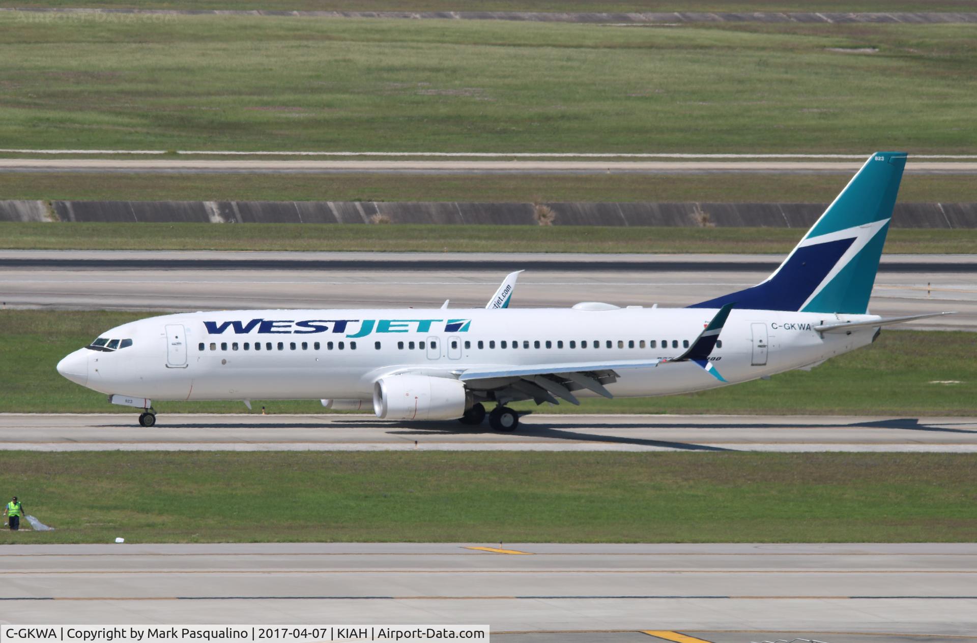 C-GKWA, 2013 Boeing 737-8CT C/N 39089, Boeing 737-800