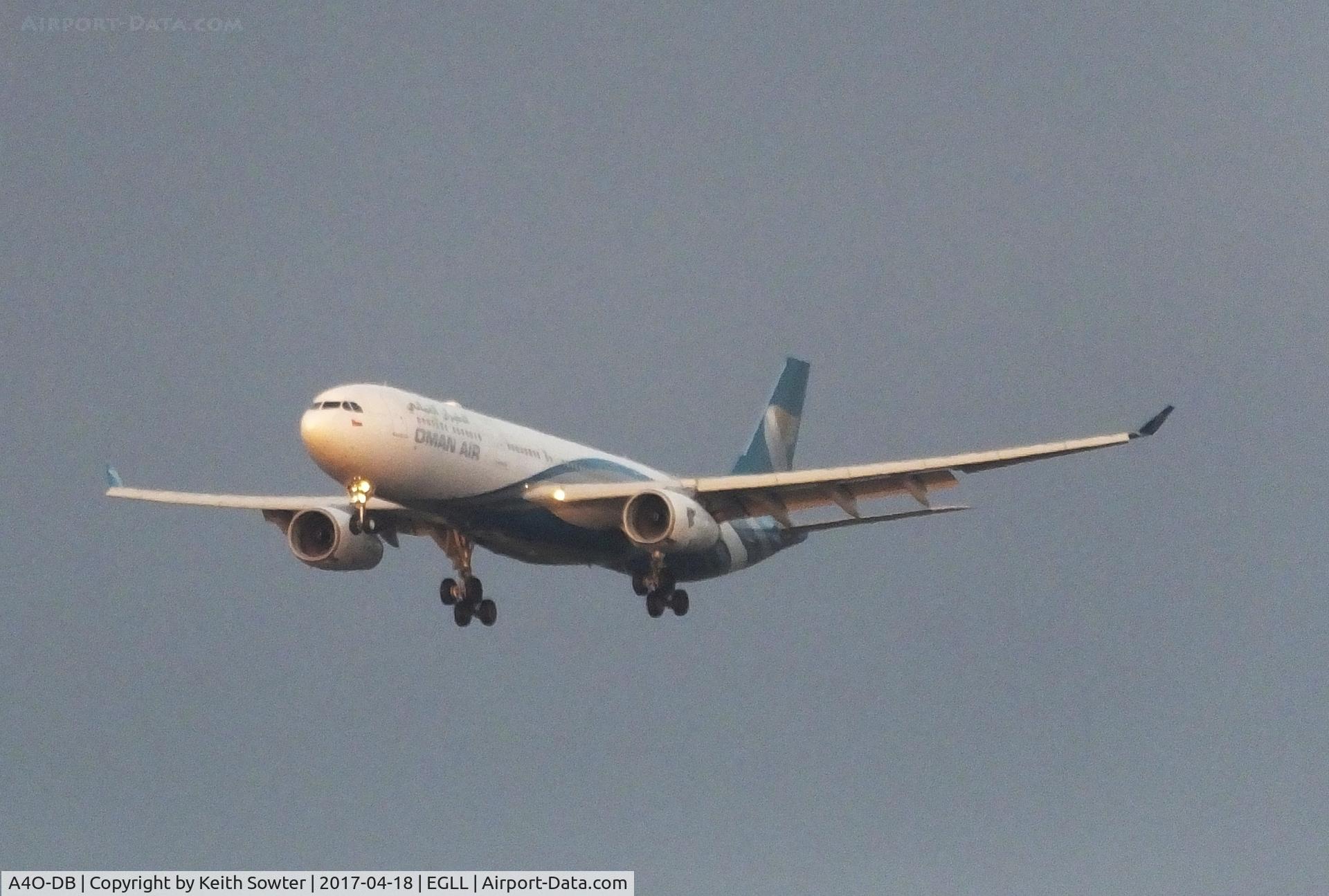 A4O-DB, 2009 Airbus A330-343 C/N 1044, Short finals to land on runway 09L at Heathrow