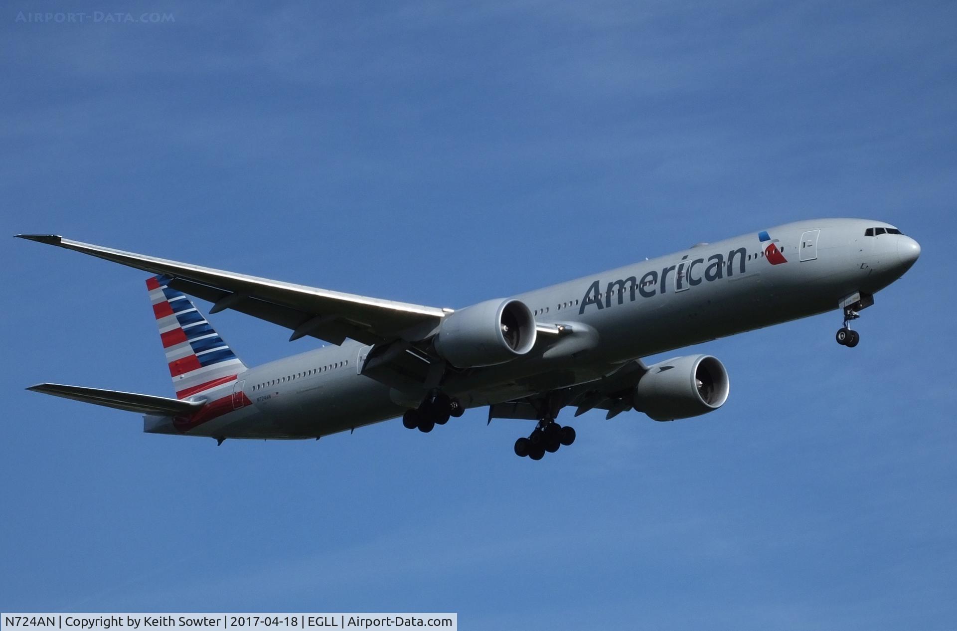 N724AN, 2013 Boeing 777-323/ER C/N 31548, Short finals to land on runway 09L at Heathrow