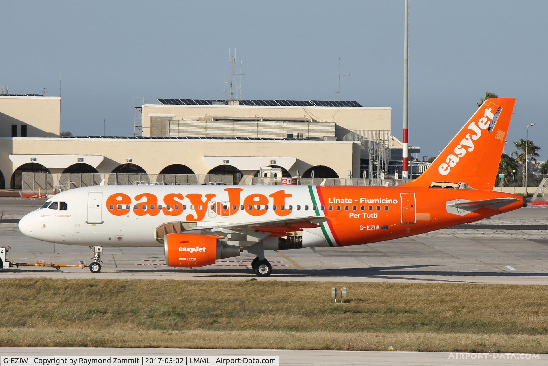 G-EZIW, 2005 Airbus A319-111 C/N 2578, A319 G-EZIW Easyjet