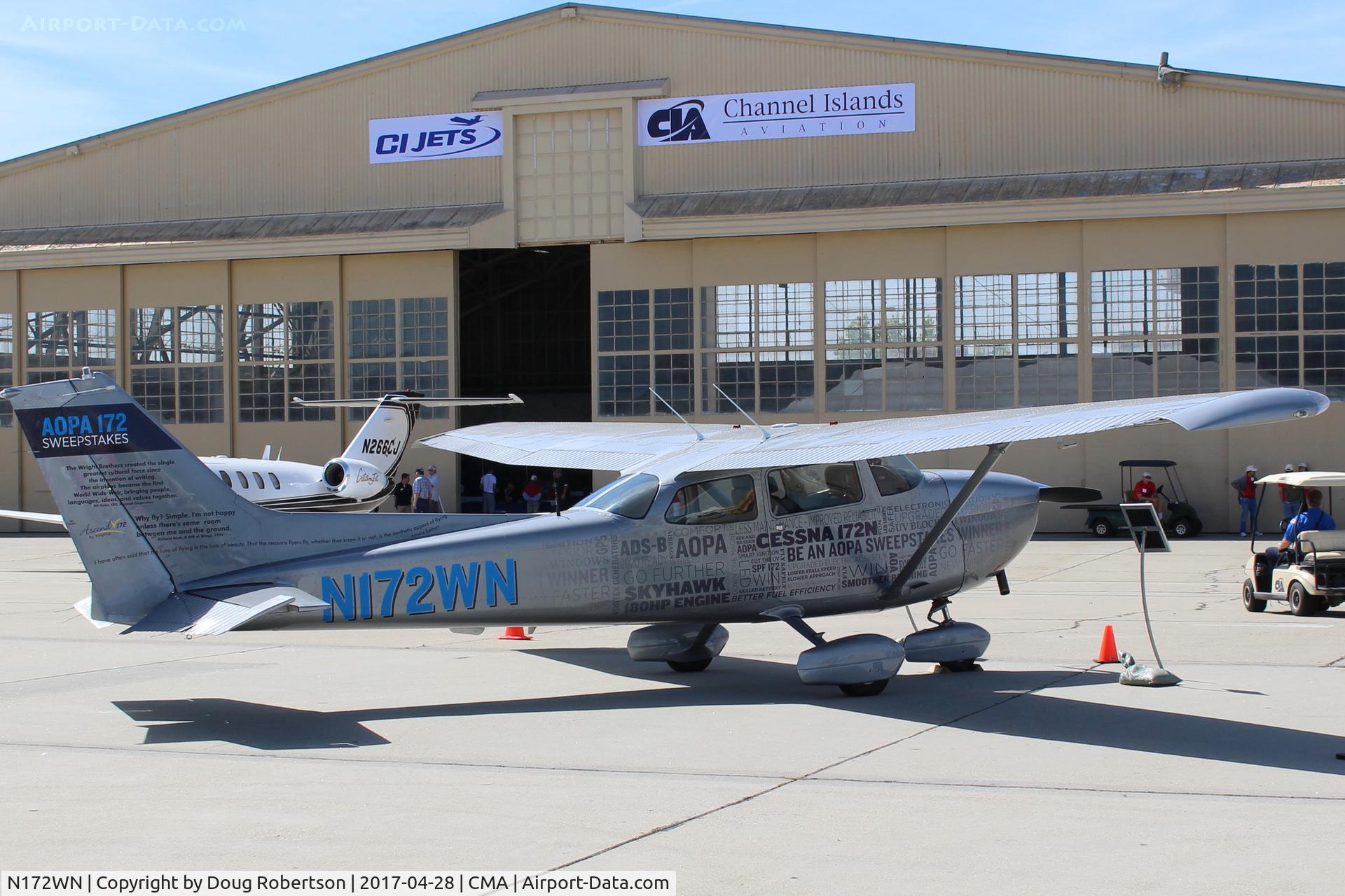 N172WN, 1978 Cessna 172N C/N 17270565, 1978 Cessna 172N SKYHAWK, Lycoming O-360-A4M 180 Hp, AOPA's SWEEPSTAKES Give-Away aircraft to some lucky member. Wing Micro vortex generators, impressive paint finish. Experimental  class, At AOPA FLY-IN.