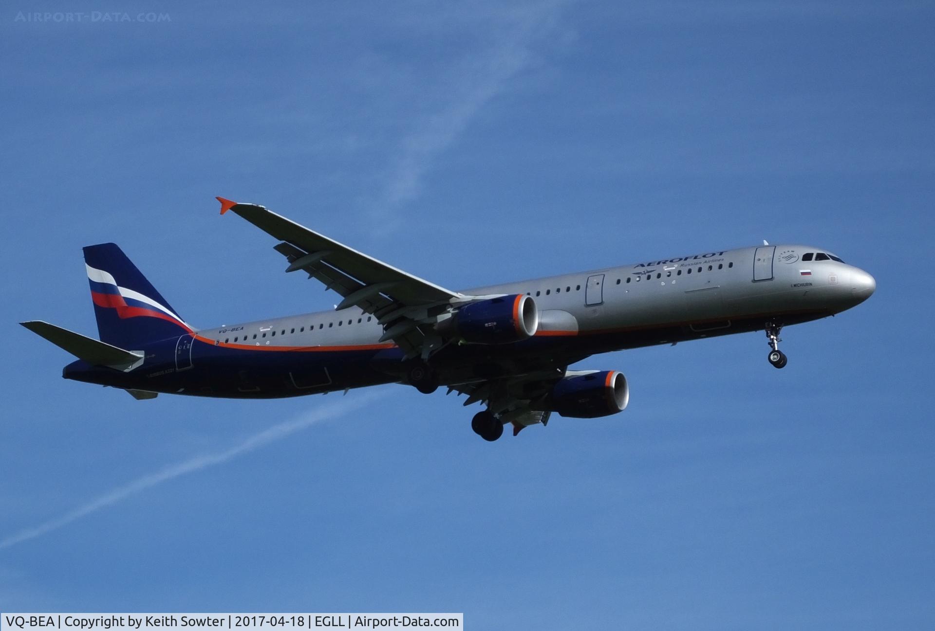 VQ-BEA, 2009 Airbus A321-211 C/N 4058, Short finals to land on runway 09L at Heathrow